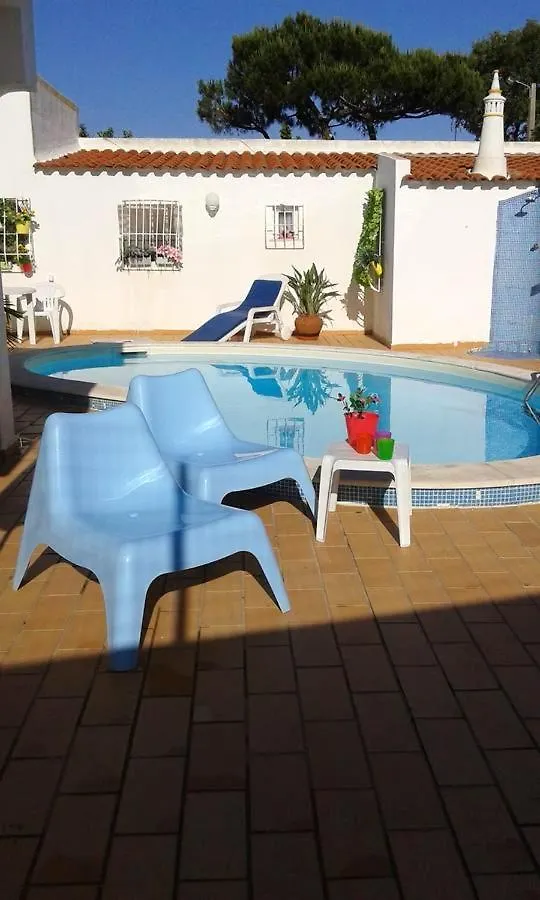 Luxurious Villa In Albufeira With Pool